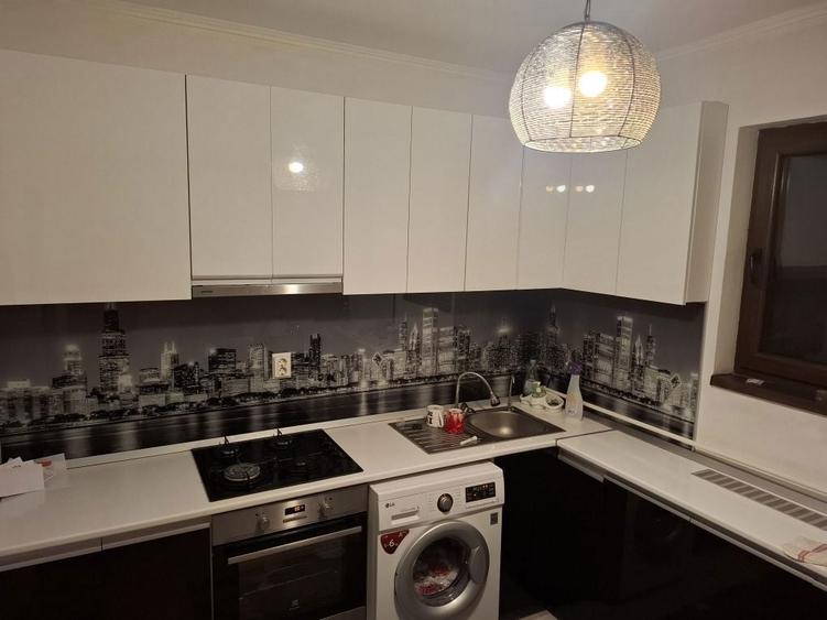 Apartament 3 camere la granita S6_Rosu - 7