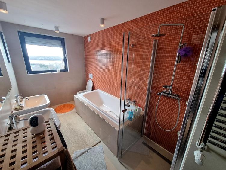 Faleza nord- apartament 2 camere transformat cu vedere la mare si lac - 21