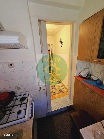 De inchiriat garsoniera cf.1, etaj 2 - 3