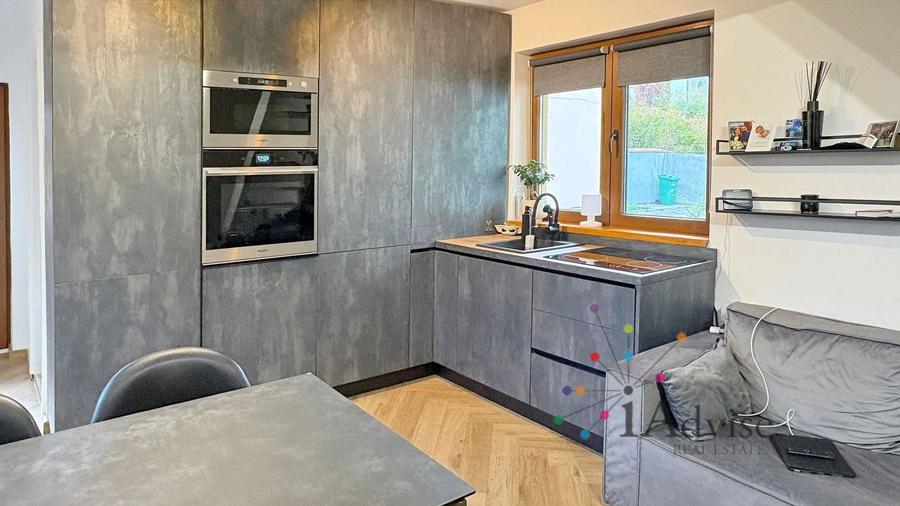 Casă in curte comuna, complet renovată, mobilată și utilată – Dealul Cetatii - 5