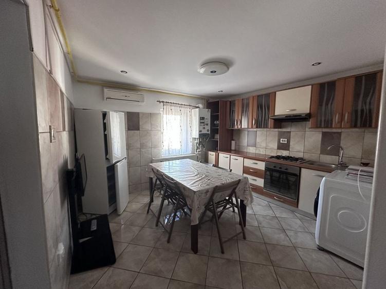Apartament de inchiriat - 4