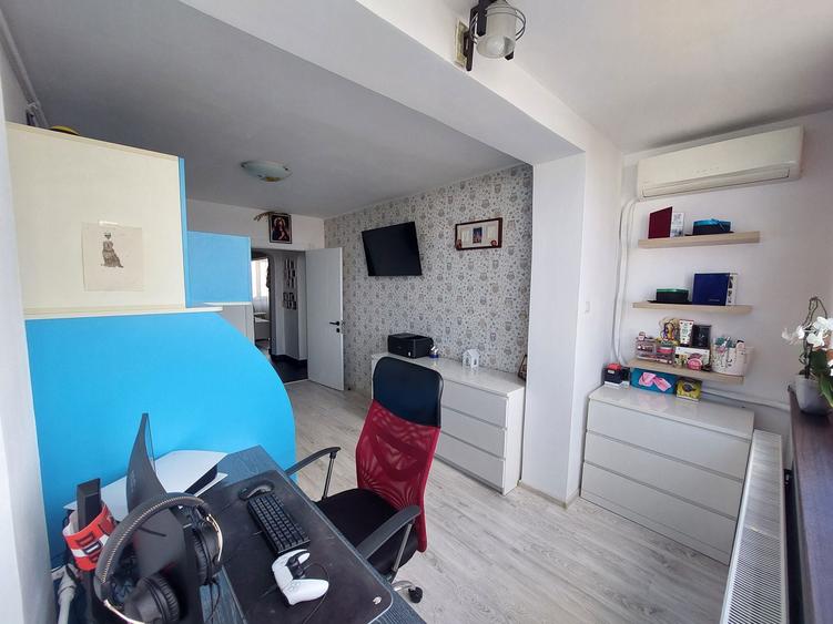 Vand apartament 3 camere decomandat Sup. 75mp - 6