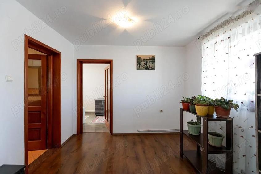 TITLU Casa P+1, 180 mp, 5 camere, garaj + beci Cartier ?erbane?ti, Bacau stare excelenta - 2