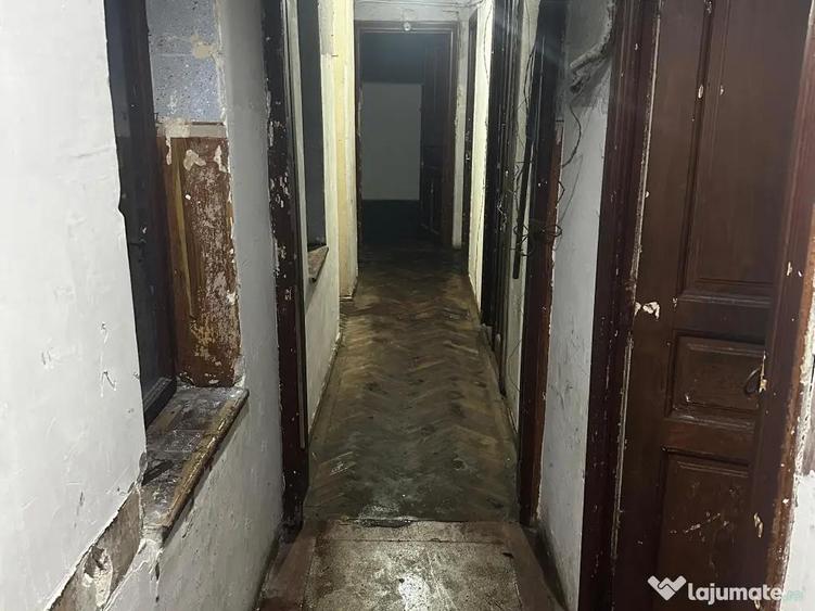 Apartament 3 camere 80,40 mp decomandat Vila veche tip bloc Calea Grivitei - 7