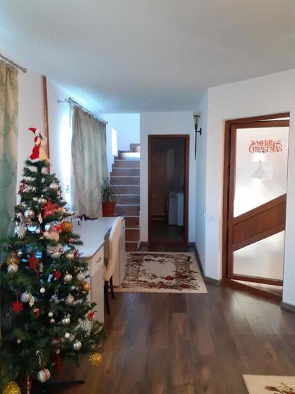 Vand casa cu etaj - 7