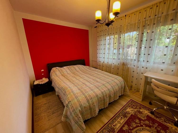 Apartament de vanzare, 2 camere, Zona Tatarasi - 1