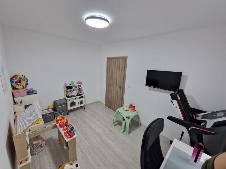 Duplex despartit prin garaj  I 5 camere I Complet mobilat I Dumbravita - 9