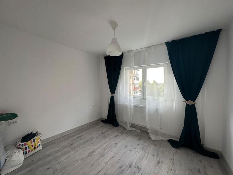 Proprietar,vand apartament 2 camere. Militari. - 3