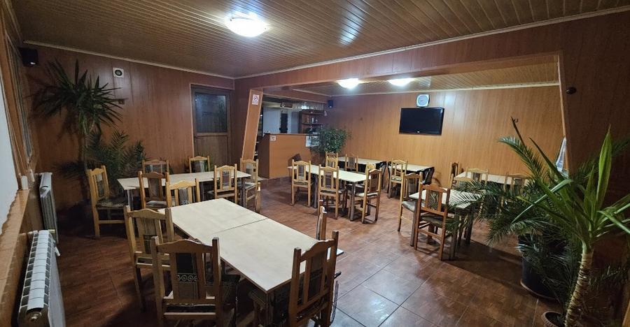 Apartament 2 camere+ 2spa?ii comerciale+garaj,Bere?ti,GL,Trandafirilor - 17