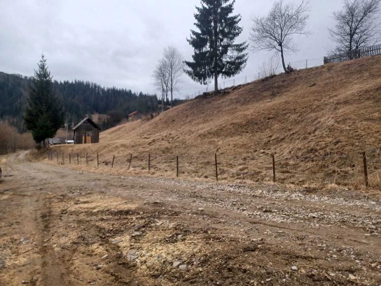 Vand teren in Moldovita, jud. Suceava - 1