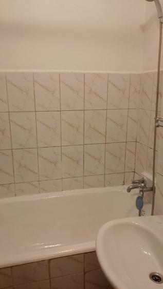 Titan, metrou 1 Decembrie, proprietar - 7