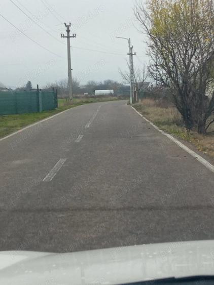 Teren de 2000 mp, în Pleașa