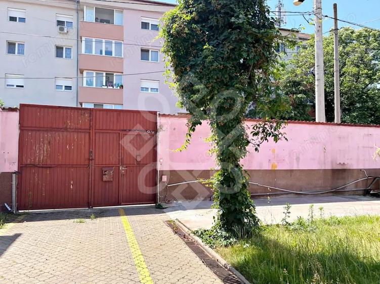 Casa cu 6 camere de inchiriat in Rogerius - 18