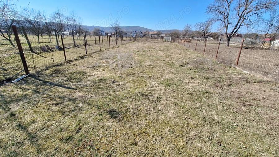 Ofer spre inchiriere teren - 2