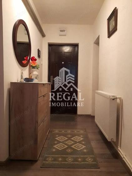 Apartament 3 camere in zona Micro 7( la intersectie cu str. Pinilor) - 7