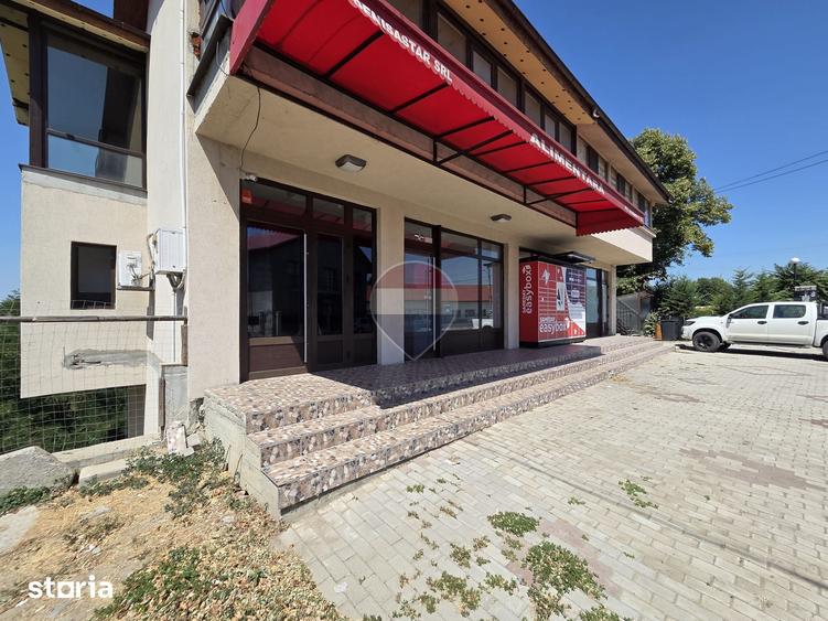 Spațiu comercial, de 50 mp, în Golești