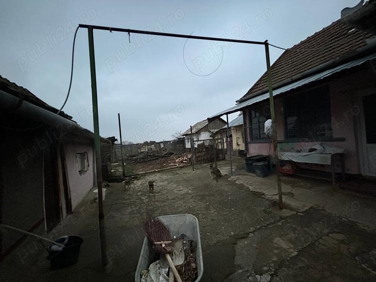 Casa de vanzare in Sannicolau Roman - 10