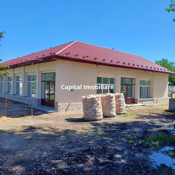 Spa?iu comercial generos, la drum principal, localitatea Daia - 2