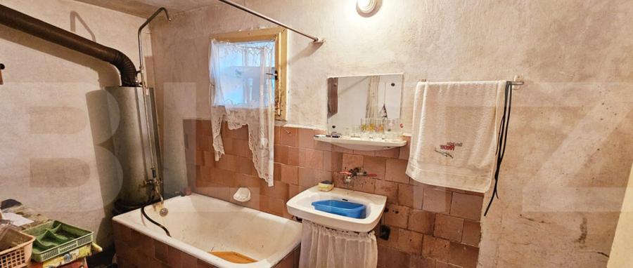 Casa de vanzare in Sf. Gheorghe zona semicentrala - 1