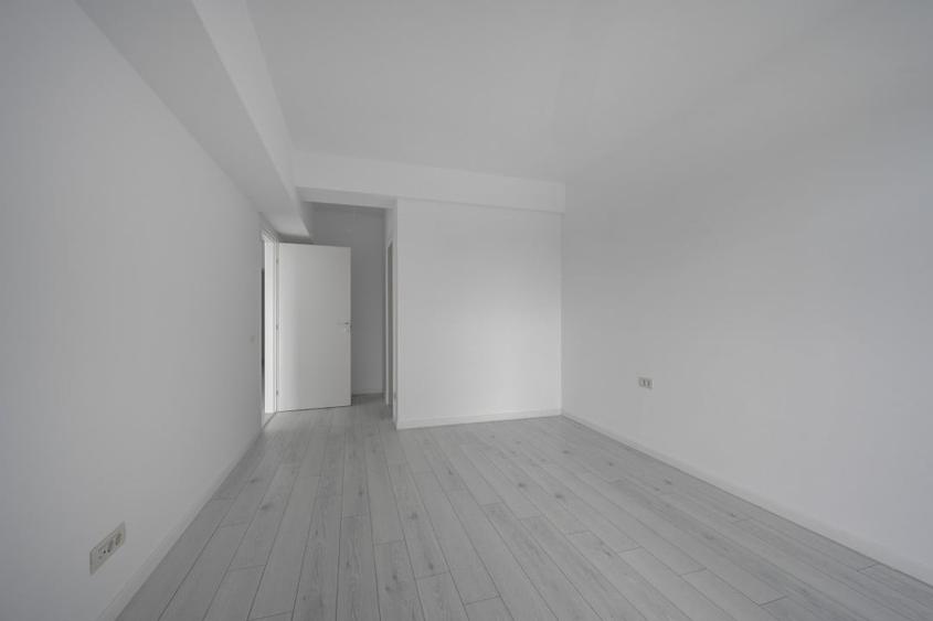 APARTAMENT CU TERASA GENEROASA SI VEDERE UNICA CATRE LAC - 9