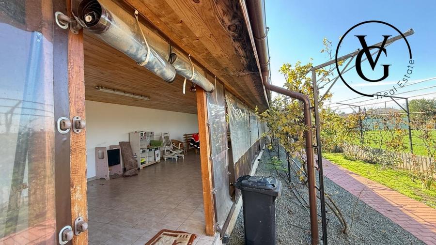 Casa spatioasa cu 8 dormitoare - 9