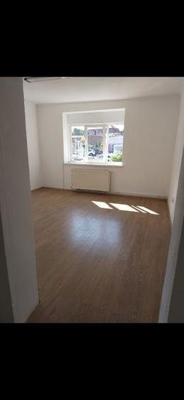 Inchiriez spatiu comercial - 4