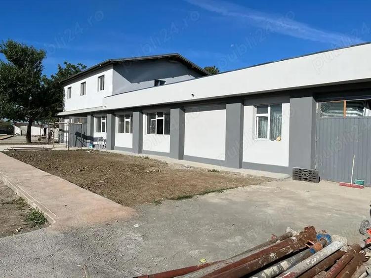 Hala + Birouri de Vanzare inchiriere +teren 2368 mp - 9