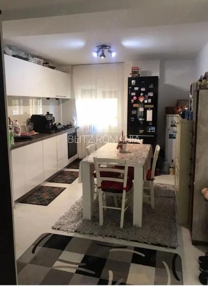Apartament 4 camere decomandate 95mp in 1Mai, zona Sara Apartament 4 camere decomandate 95mp in 1Mai, zona Sara