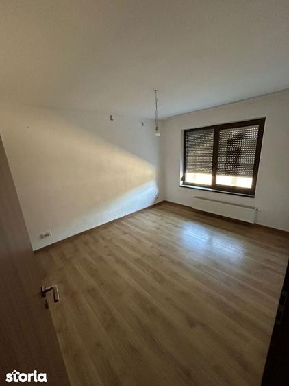 Casa 4 Camere 3 bai Teren 860mp Sanandrei Pret 550 euro - 16