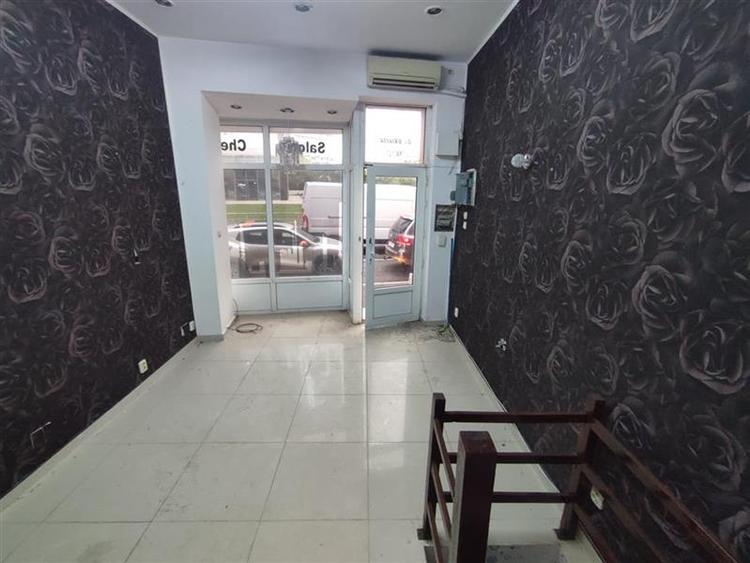 Spațiu comercial, de 37 mp, în Central