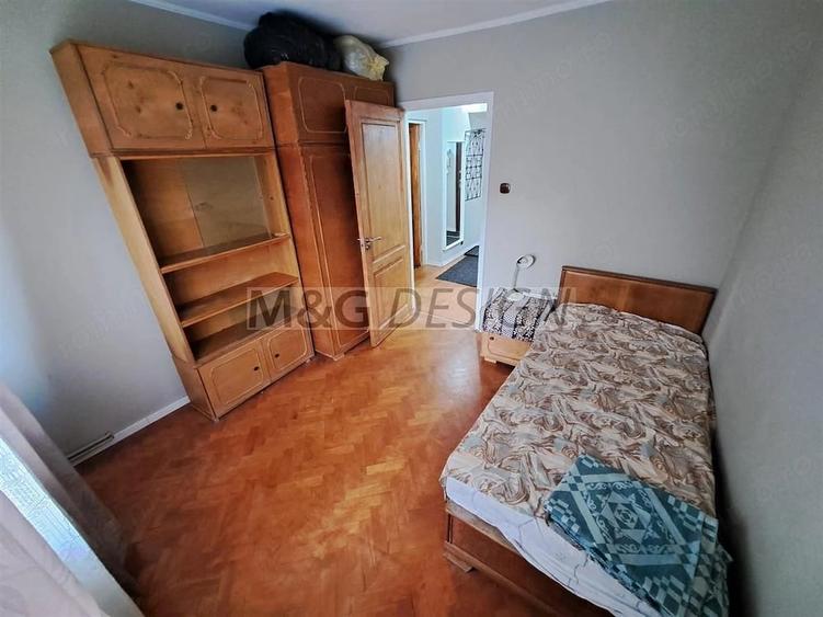 Apartament cu 3 camere decomandat în Semicentral