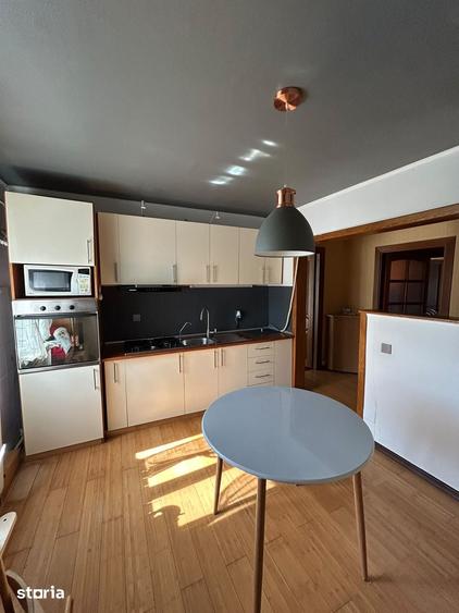 Apartament cu 3 camere în Sud
