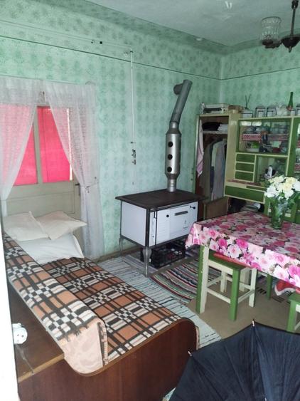 Casă individuală cu 4 camere cu Teren 1400 Mp în Gălățeni