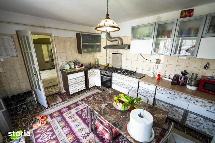 Casă cu 4 camere cu Teren 268 Mp în Siloz