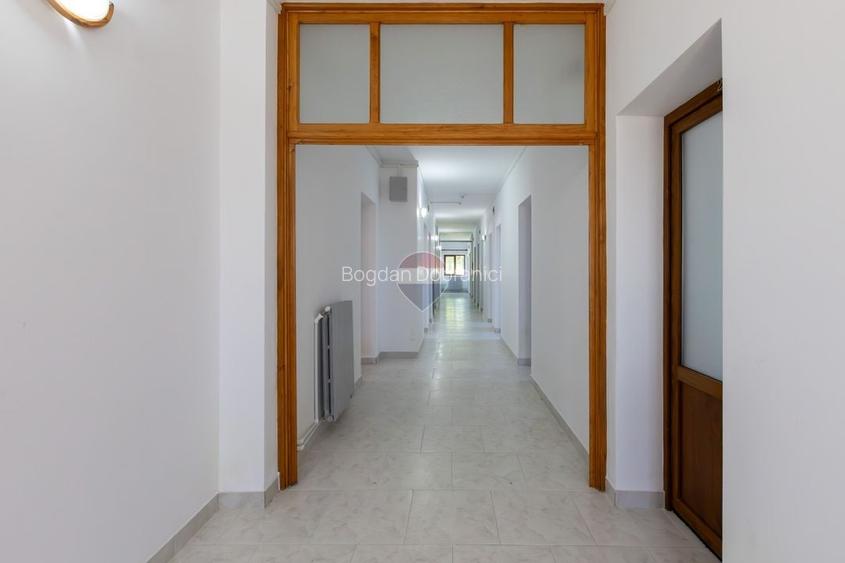 Special property de 1,152 mp de vânzare în Onești cartier Borzești