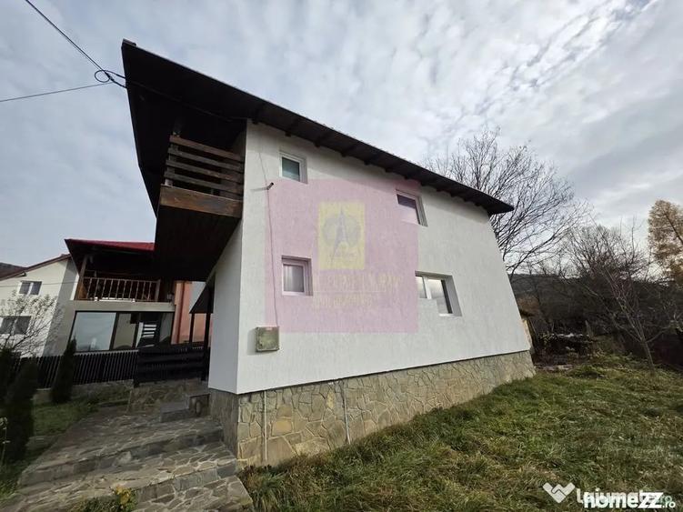 Casă cu 4 camere cu Teren 475 Mp în Valea Doftanei