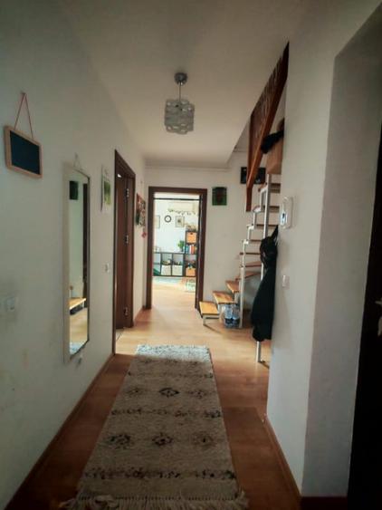 Apartament de vanzare 4 cam 98mp+ 2 balcoane 12.35mp Baciu z - 1