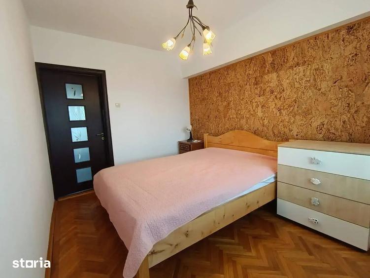 Apartament cu 3 camere decomandat, mobilat în Aviatorilor
