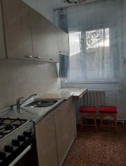 Apartament cu 2 camere nedecomandat în Iosia