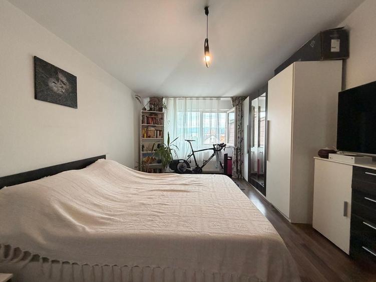 Apartament cu 2 camere semidecomandat, mobilat în Mărăști