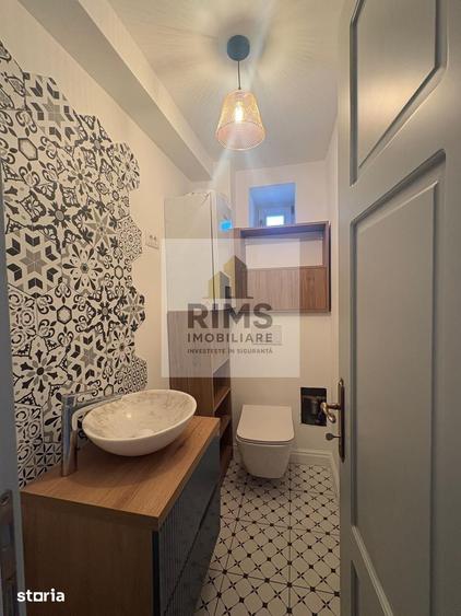 Casă cu 5 camere cu Teren 354 Mp în Ultracentral