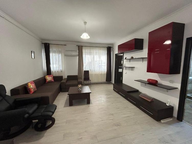 Apartament cu 2 camere decomandat, mobilat în Tomis Plus