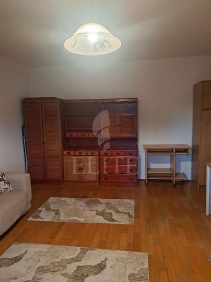 Garsonieră decomandată, mobilată în Mărăști