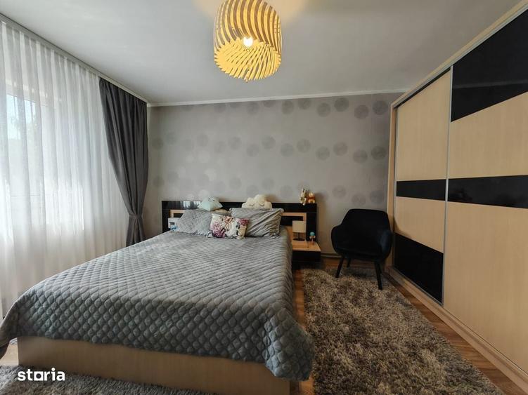 Casă cu 3 camere în Crețești
