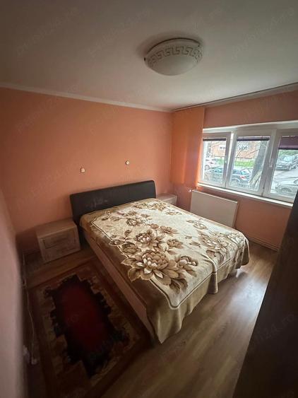 Apartament de vanzare-3 camere-parter - 4