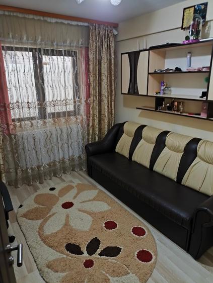 Apartament cu 2 camere semidecomandat în Aeroport
