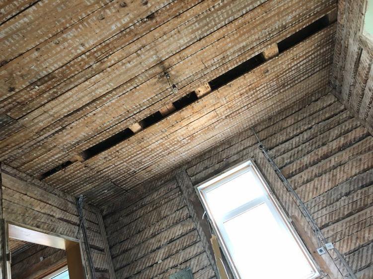 Casa de vanzare in zona centrala - 3