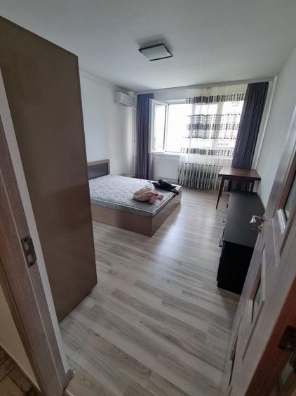 Apartament cu 2 de inchiriat la Piata Sudului - 4
