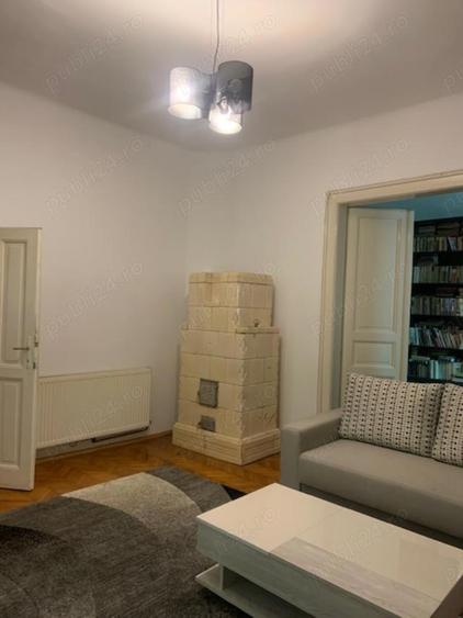 Vand casa , situata central , str.T.Grozavescu nr.25 - 7