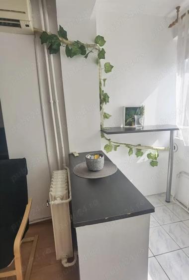 Titan -garsoniera Metrou Costin Georgian - 3